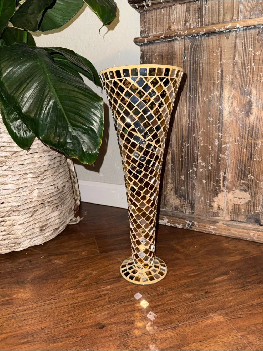 Vase Tall 16” Vintage Glass Vase, Mosaic Gold Color Shades